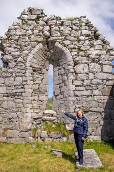 Into The Burren 호텔 Murroogh 외부 사진